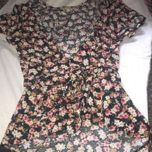 Flower v neck top